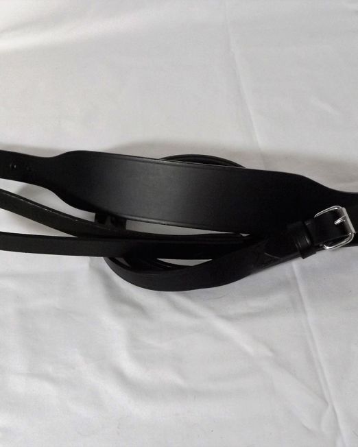 Black padded collar and handle